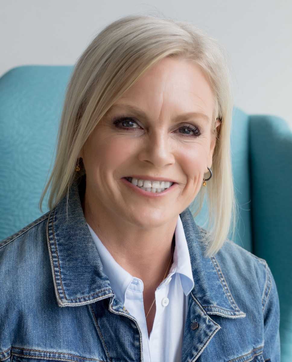 Victoria Deeks' headshot